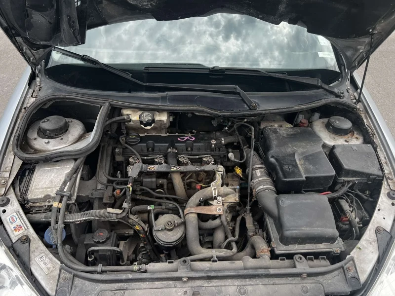 Peugeot 206 2.0 HDI, снимка 8 - Автомобили и джипове - 52523435