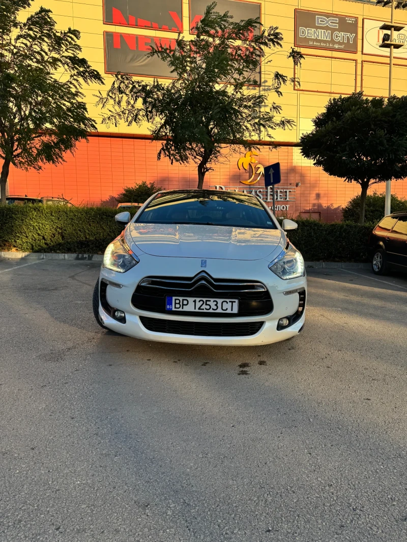 Citroen DS5 Хечбек, снимка 2 - Автомобили и джипове - 51705363