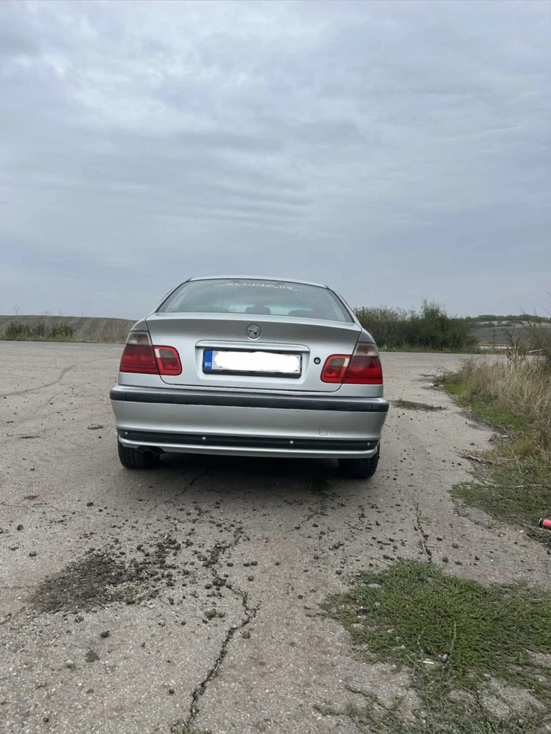 BMW 318, снимка 5 - Автомобили и джипове - 52191975