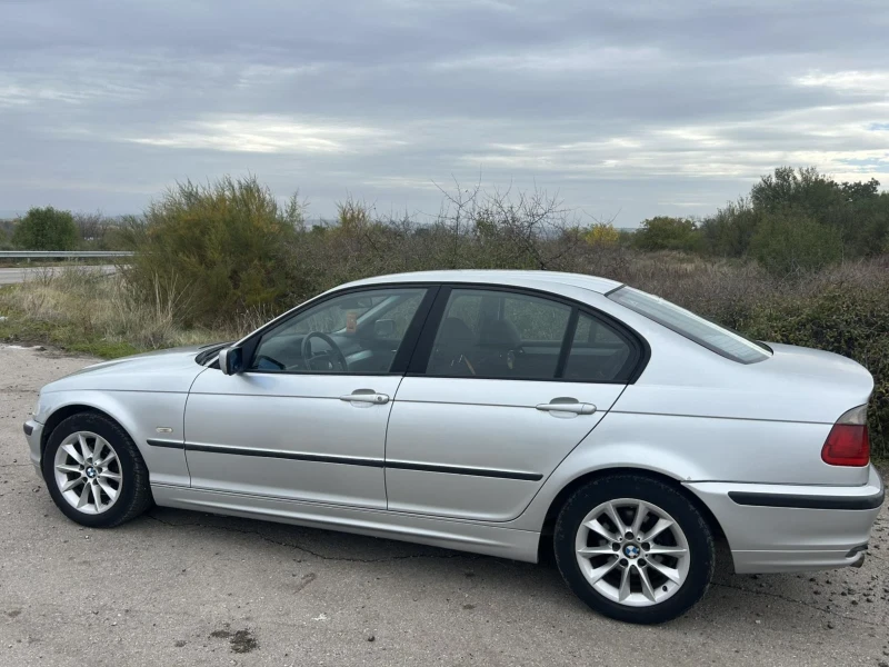 BMW 318, снимка 3 - Автомобили и джипове - 52191975