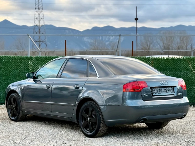 Audi A4 3.0TDi 4x4* AVTOMAT* NAVI* , снимка 5 - Автомобили и джипове - 53280809