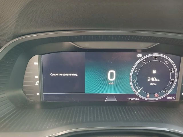 Skoda Octavia AMBITION 2, 0 TDI 116 к.с. 6-степенна механична, снимка 9 - Автомобили и джипове - 53172167