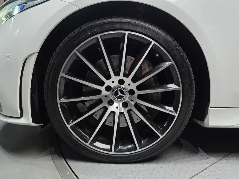 Mercedes-Benz CLS 400, снимка 5 - Автомобили и джипове - 56689311