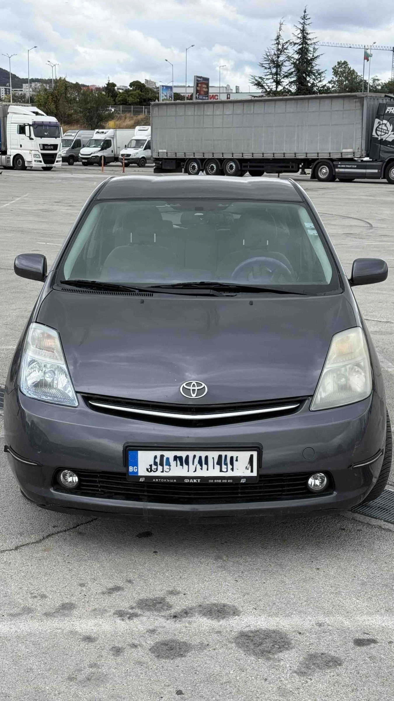 Toyota Prius Хибрид, снимка 1