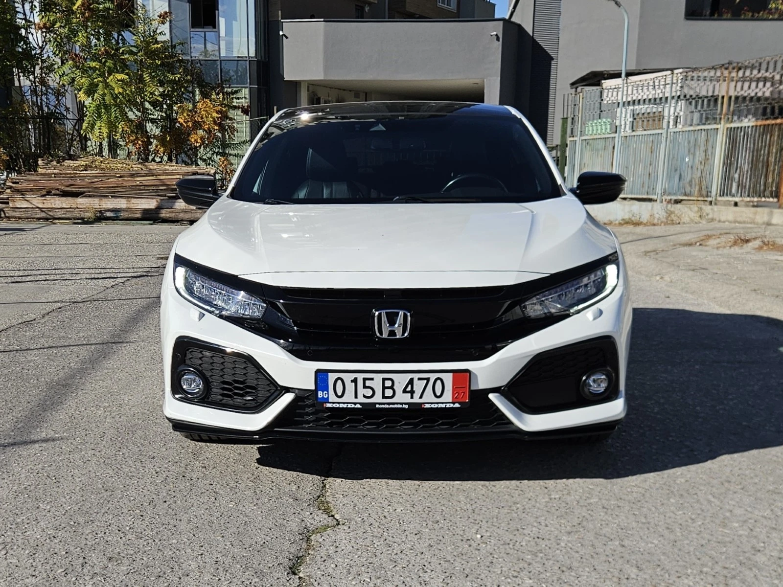 Honda Civic Premium Executive CVT Automatic - изображение 2