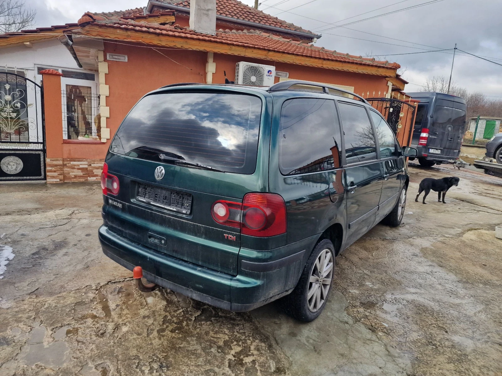 VW Sharan  - изображение 3