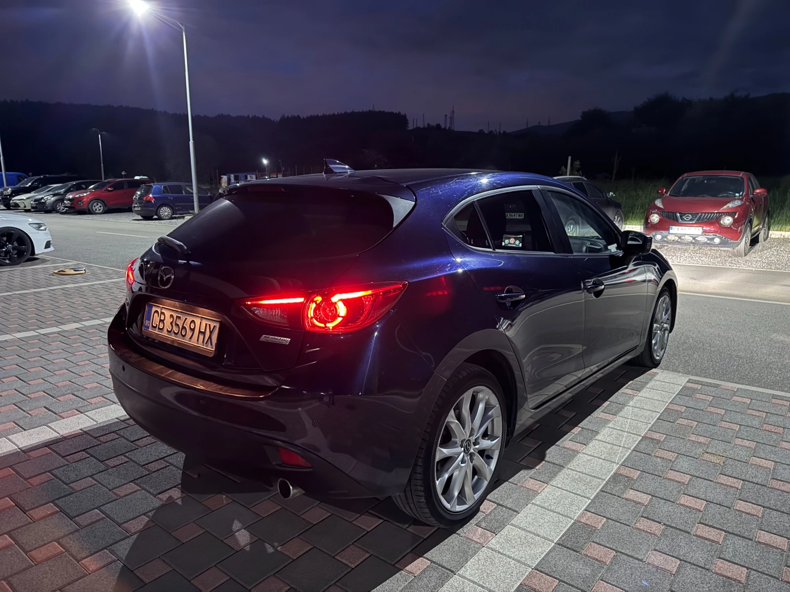 Mazda 3 Каско/Bi-Xenon/HUD/Keyless - изображение 8
