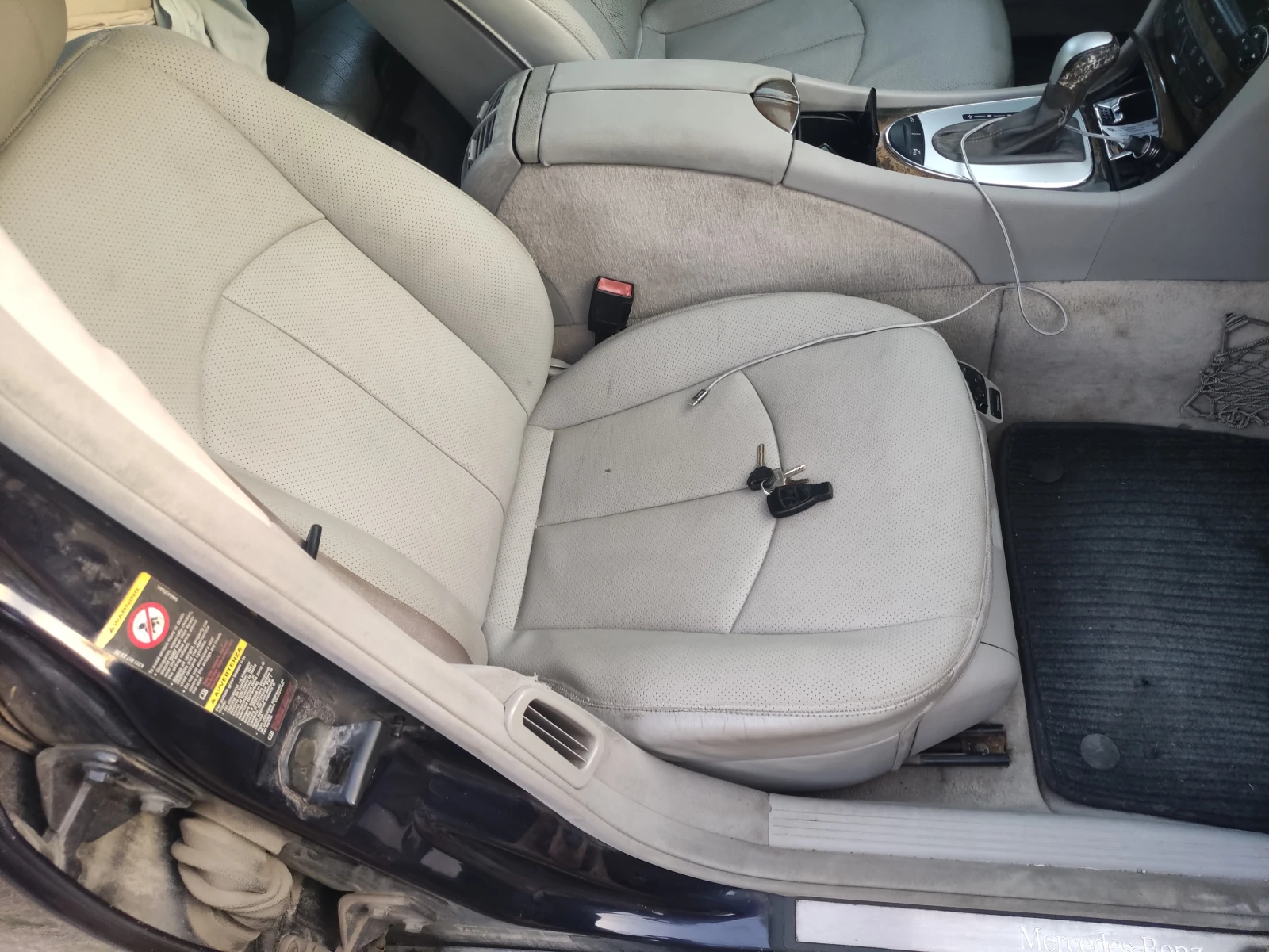Mercedes-Benz E 320  - изображение 9