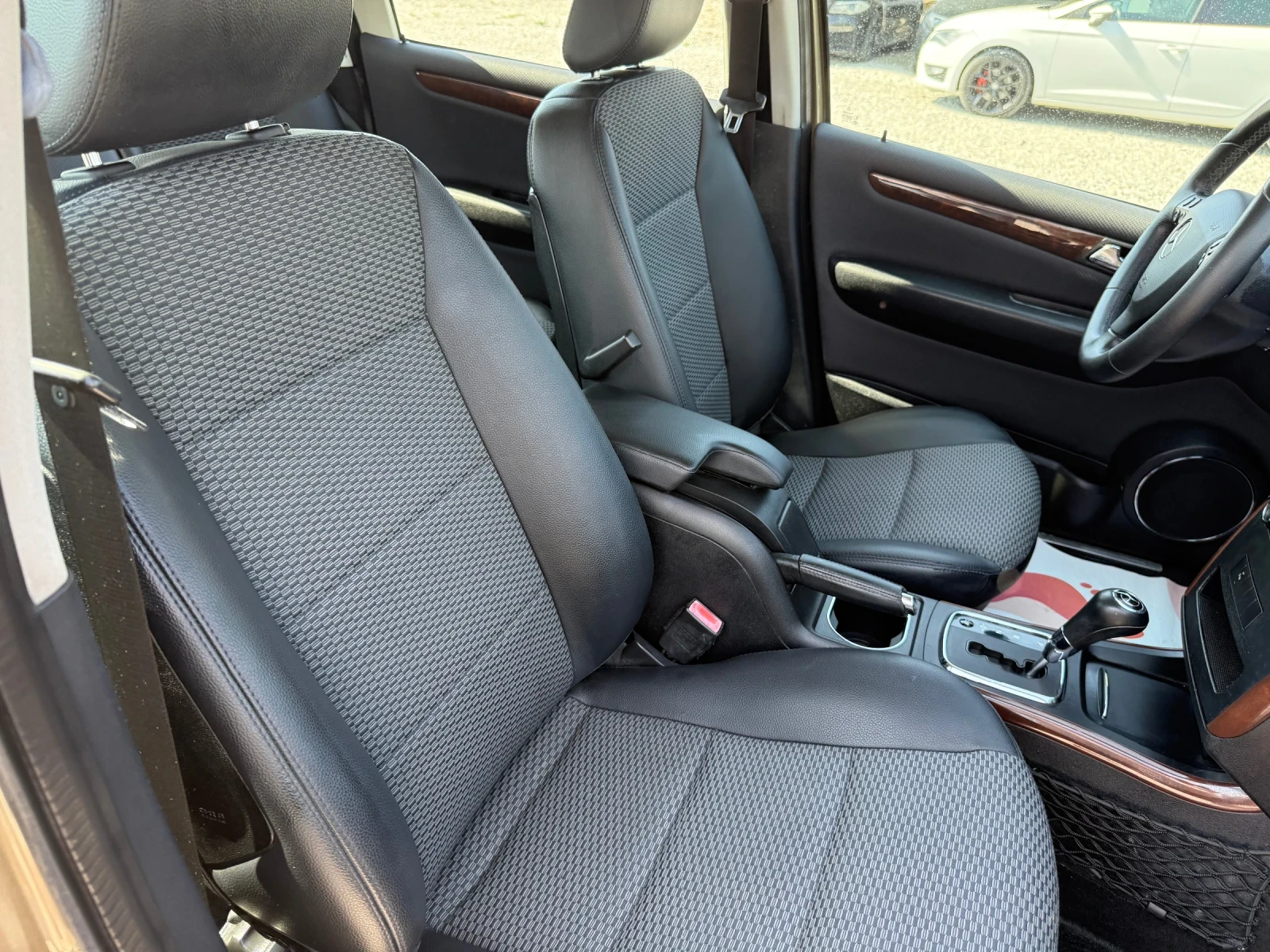 Mercedes-Benz A 160  - изображение 5