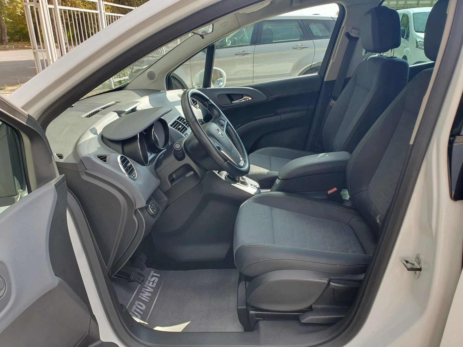 Opel Meriva 1.4/100кс - изображение 9