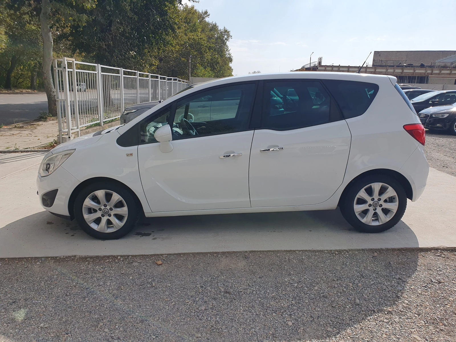 Opel Meriva 1.4/100кс - изображение 4