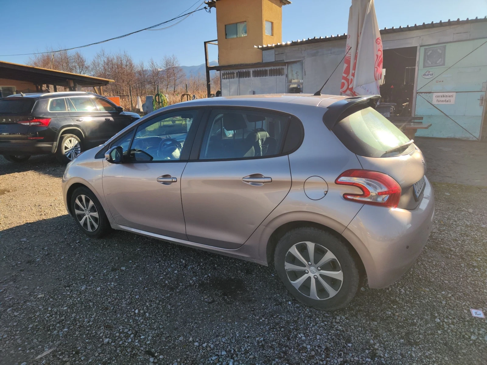 Peugeot 208 1.4 HDI automatic  - изображение 7