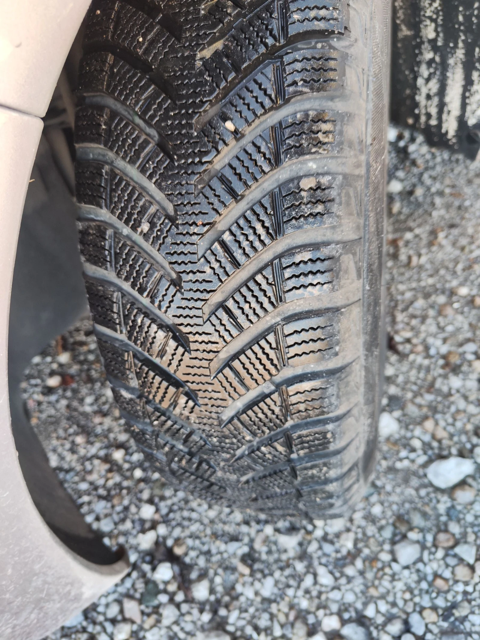 Peugeot 208 1.4 HDI automatic  | Mobile.bg   16