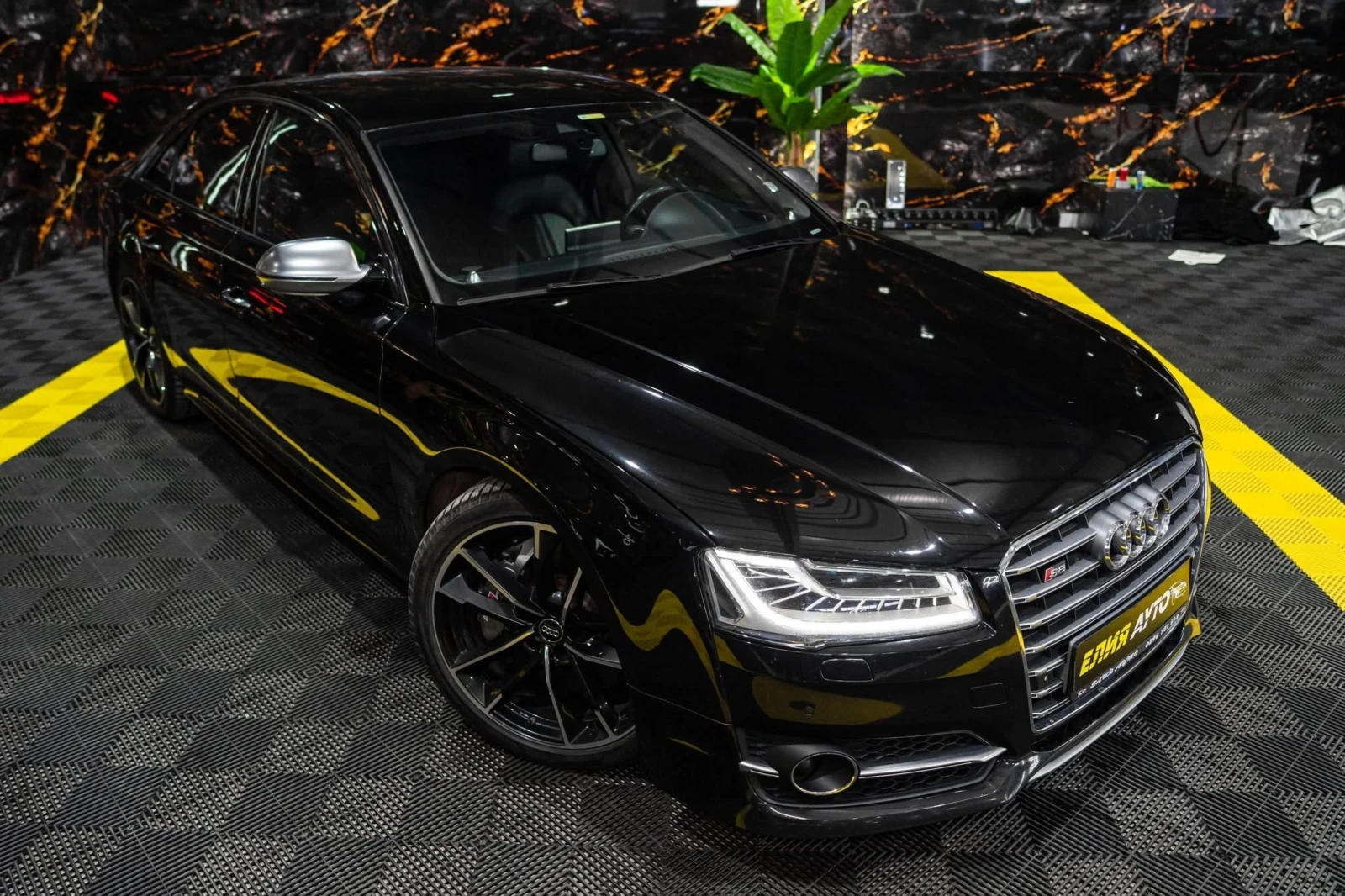 Audi S8 PLUS MATRIX CERAMIC CARBON B&O ЛИЗИНГ 100% - изображение 5