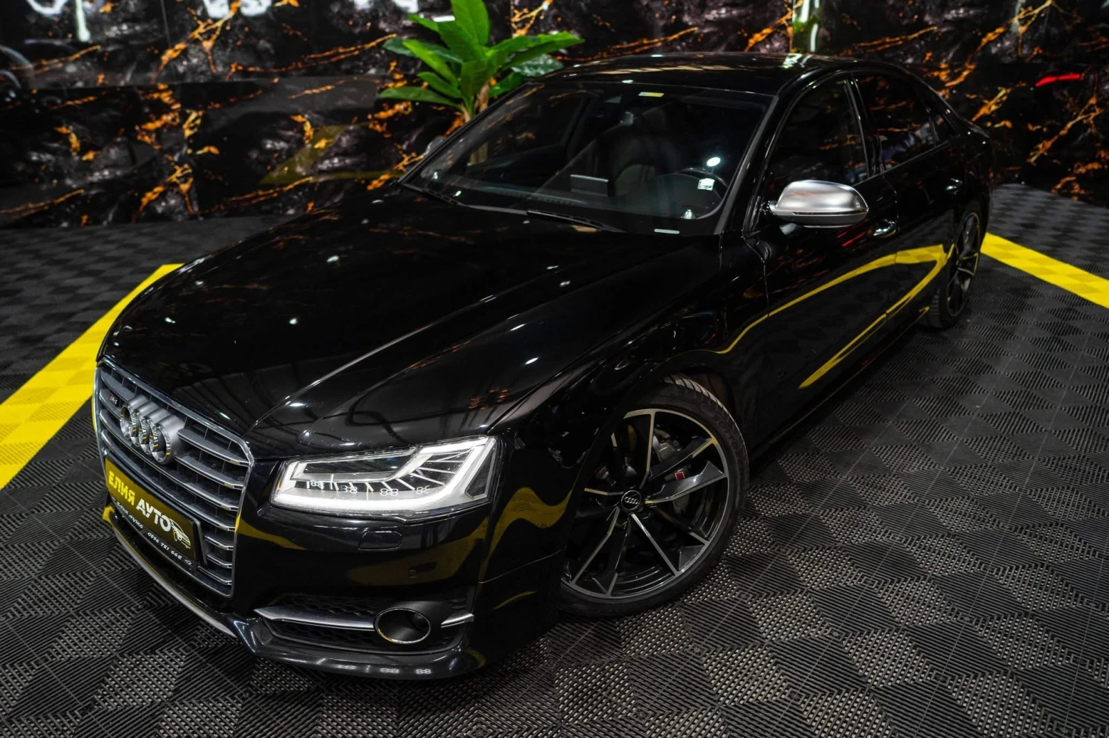 Audi S8 PLUS MATRIX CERAMIC CARBON B&O ЛИЗИНГ 100% - изображение 2