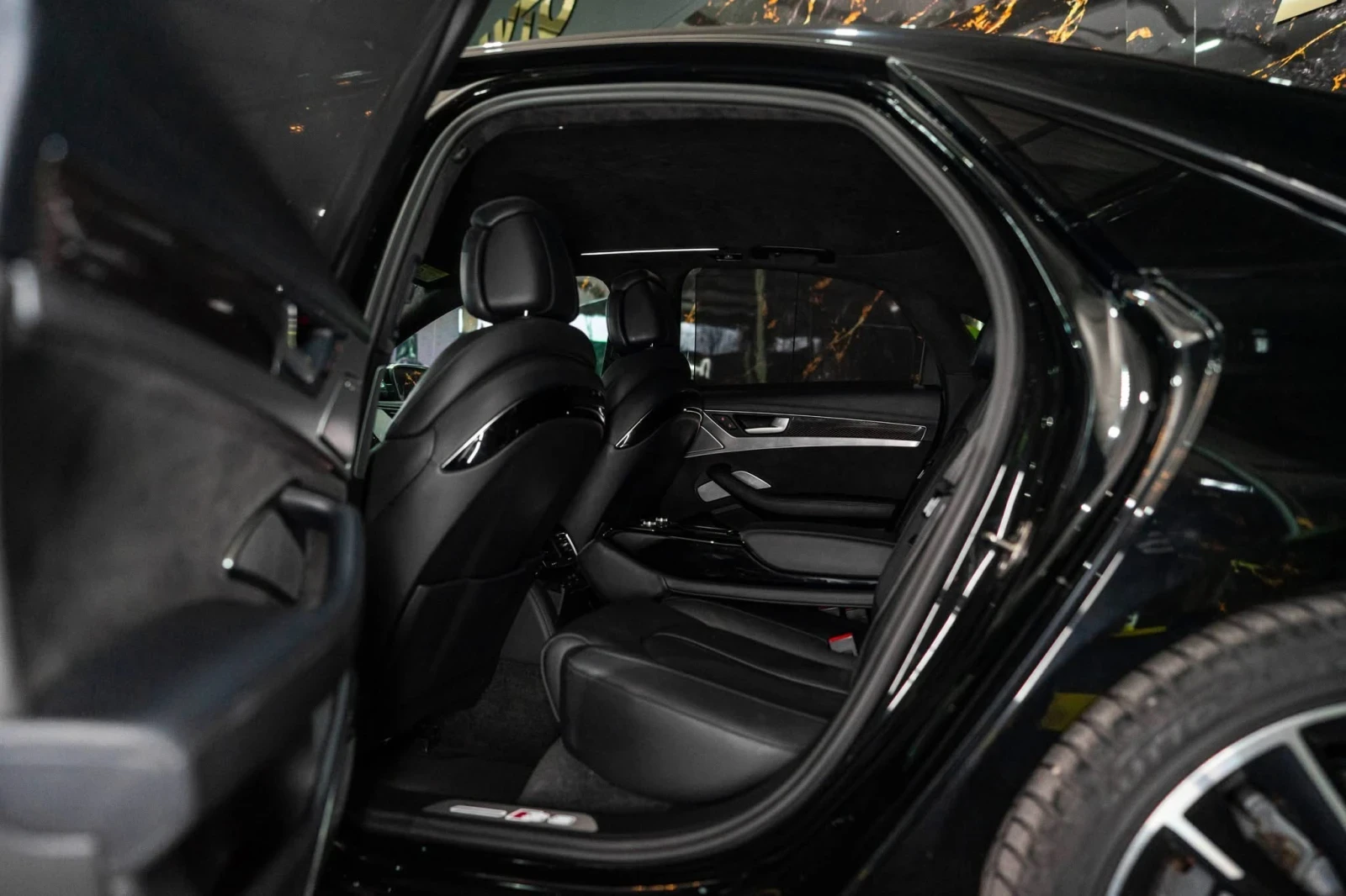 Audi S8 PLUS MATRIX CERAMIC CARBON B&O ������ 100% | Mobile.bg � ����������� 15