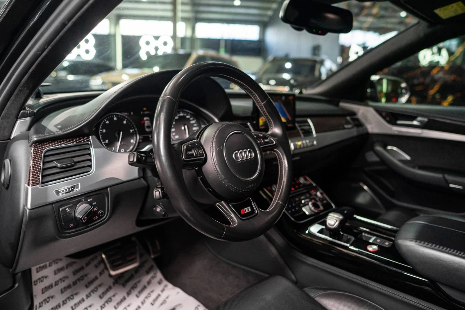 Audi S8 PLUS MATRIX CERAMIC CARBON B&O ������ 100% | Mobile.bg � ����������� 12