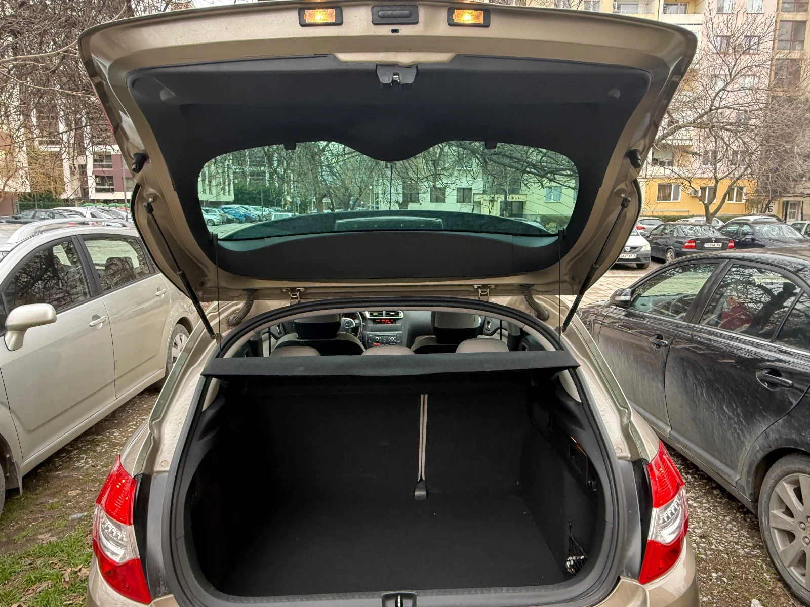 Citroen C4 1.6 HDI 112 к.с., снимка 6 - Автомобили и джипове - 53685397