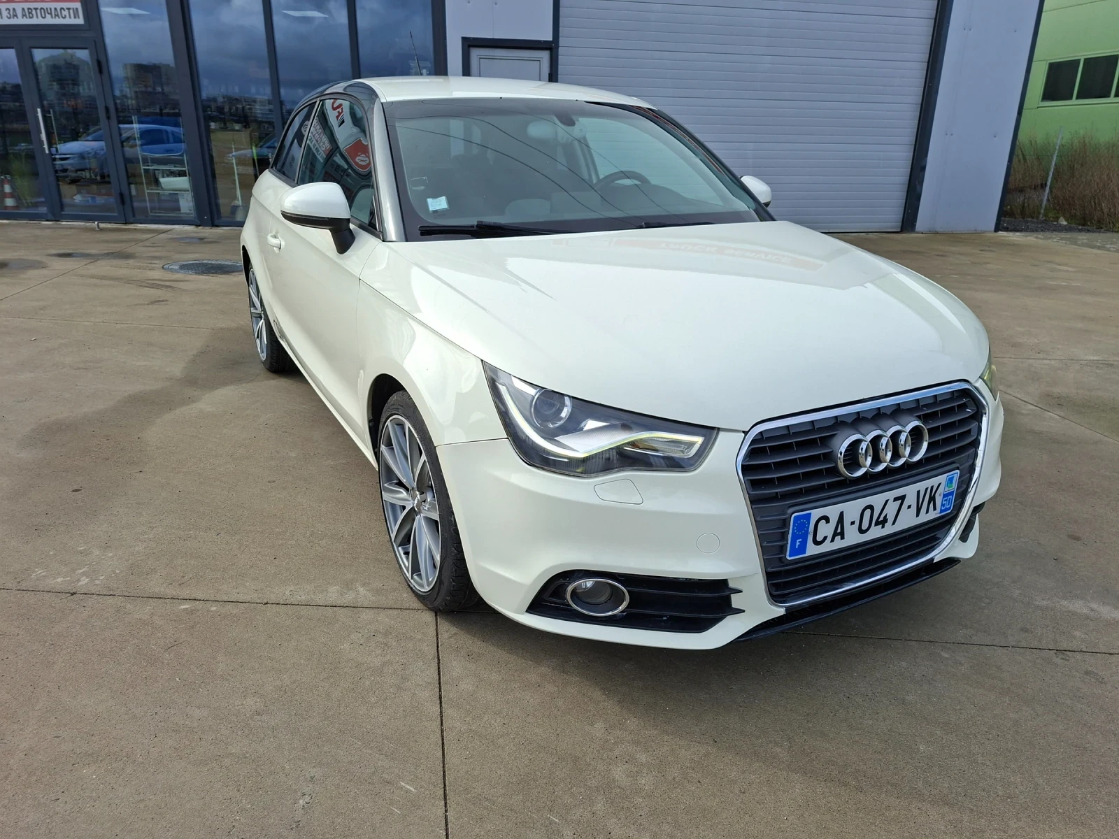 Audi A1, снимка 4 - Автомобили и джипове - 54008663