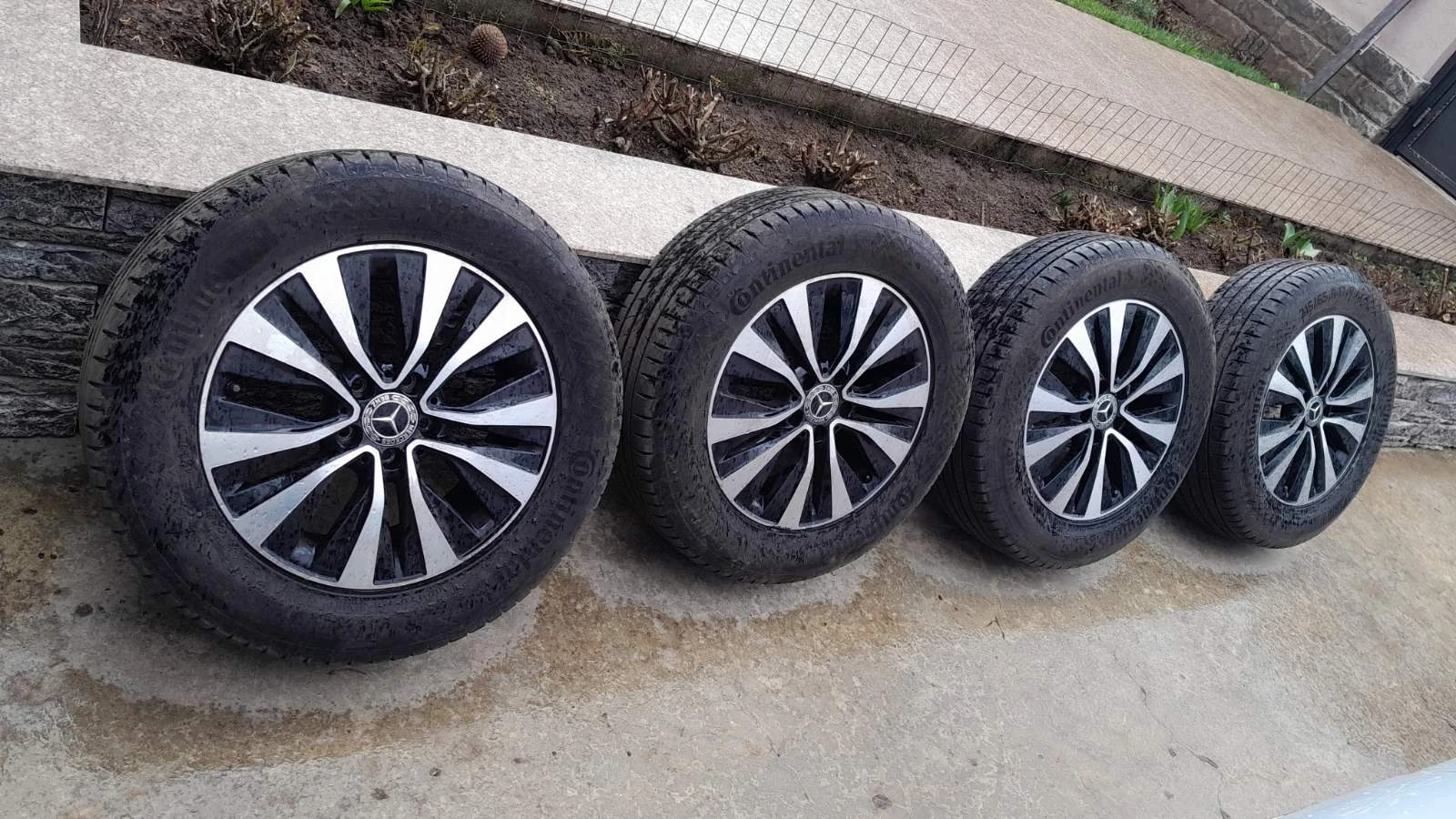 Mercedes-Benz CLA 200 1.4, снимка 3 - Автомобили и джипове - 54016139