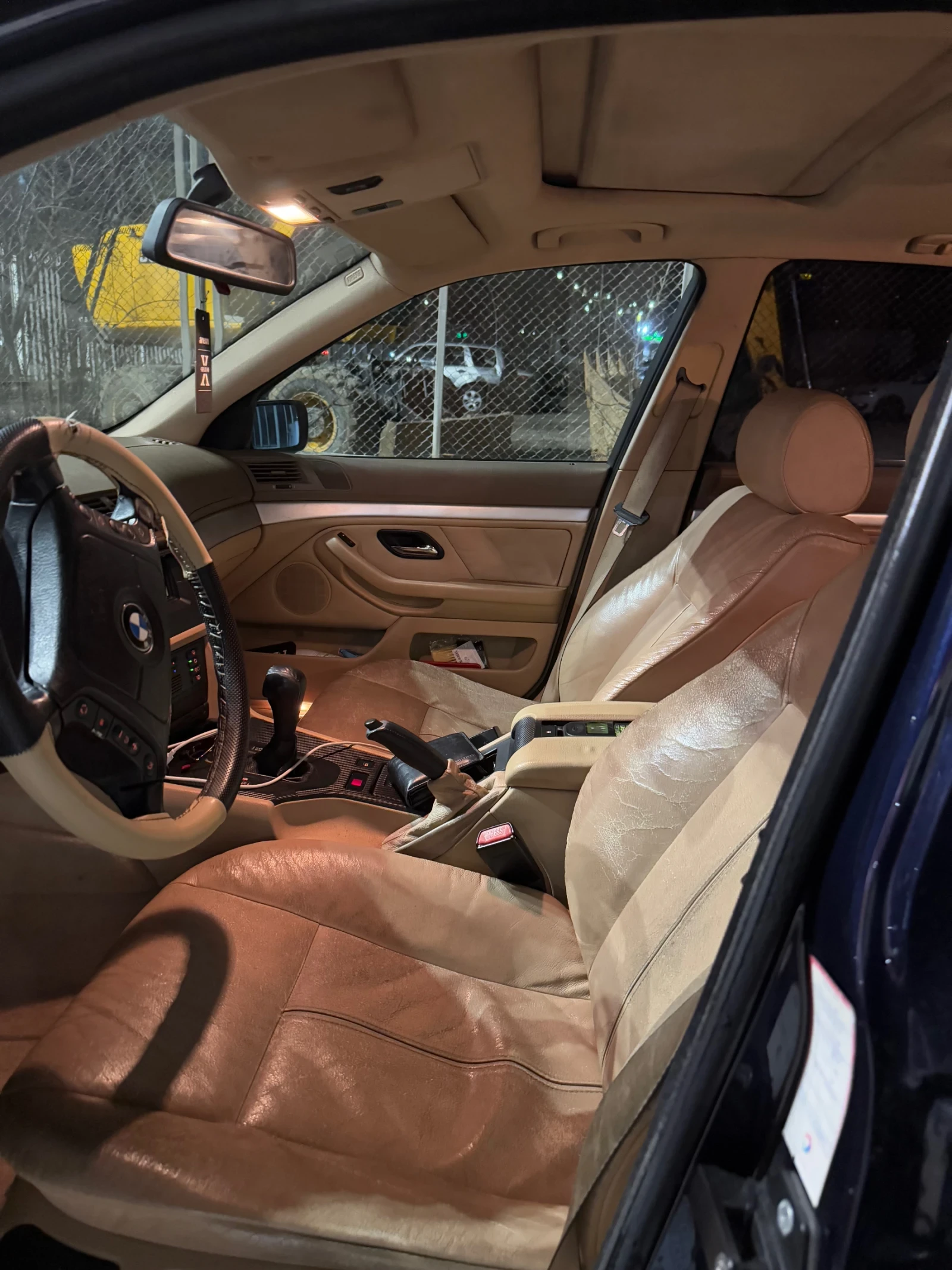 BMW 528, снимка 6 - Автомобили и джипове - 54152676