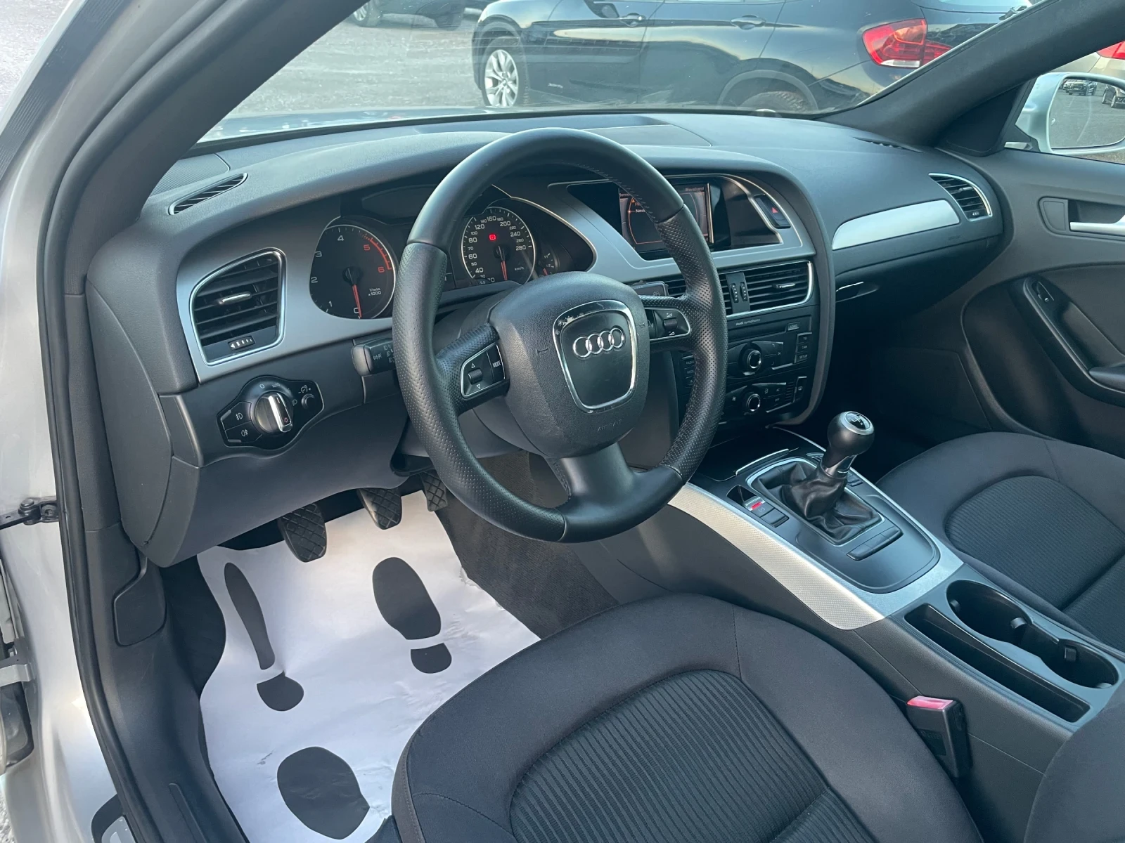 Audi A4 2.0TDI LED BI-XENON EURO5, снимка 10 - Автомобили и джипове - 54598478