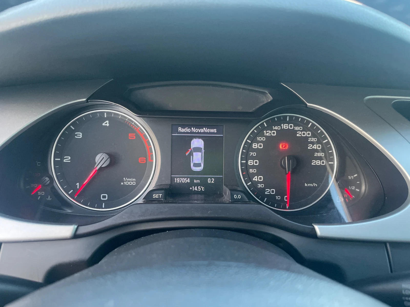 Audi A4 2.0TDI LED BI-XENON EURO5, снимка 15 - Автомобили и джипове - 54598478