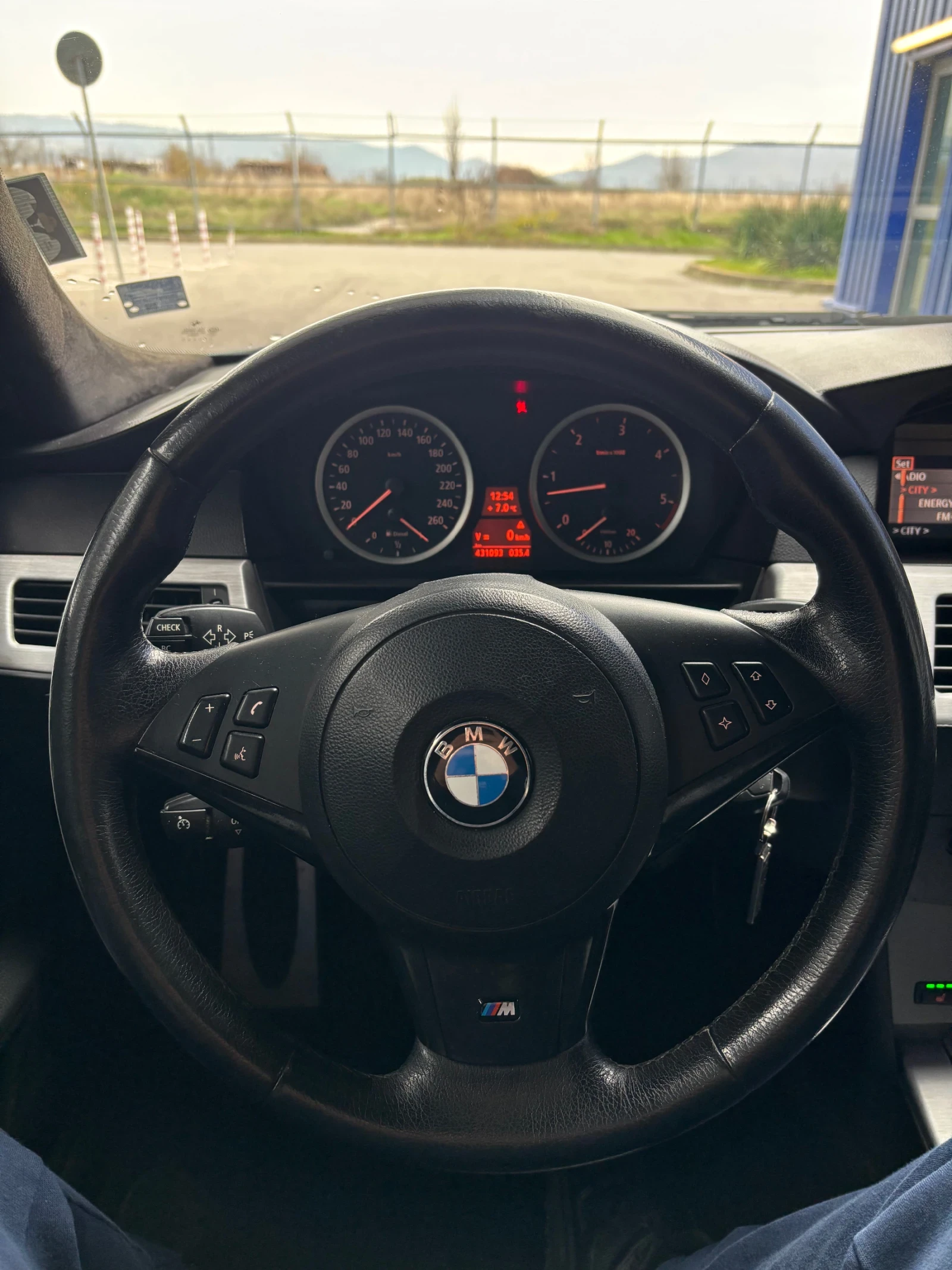 BMW 530 D M-PACK BLACK EDITION , снимка 10 - Автомобили и джипове - 55231585