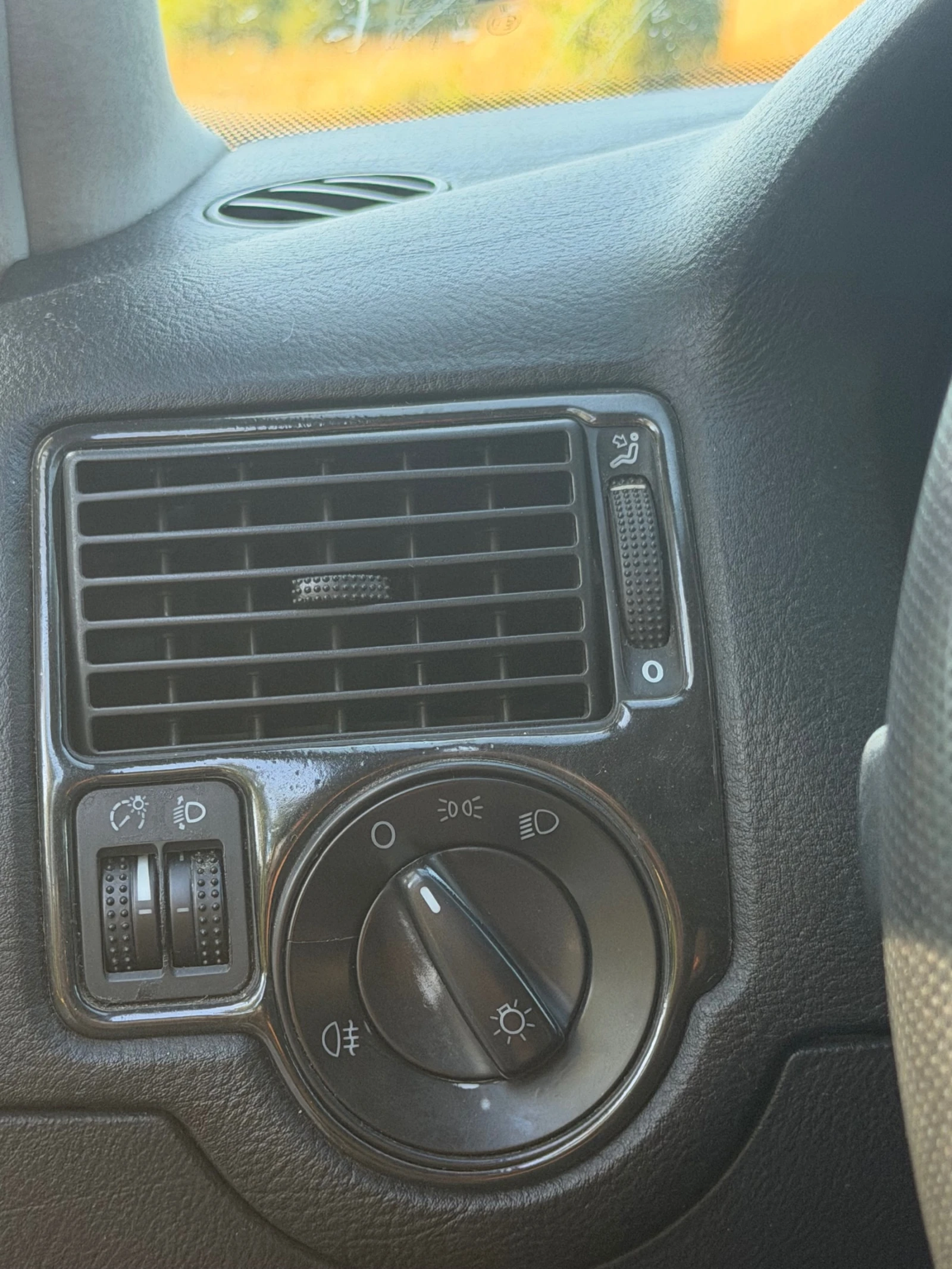 VW Golf, снимка 9 - Автомобили и джипове - 55479394