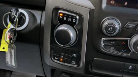 Dodge RAM 1500 5.7HEMi 5+ 1 места 4х4, снимка 13