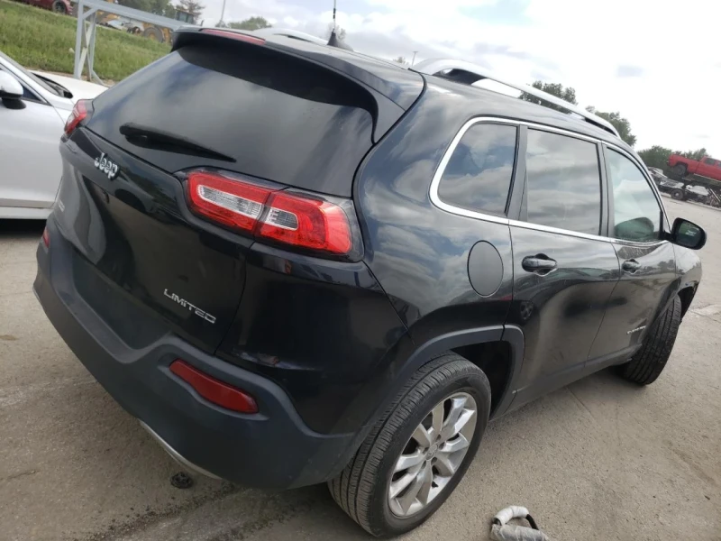 Jeep Cherokee, снимка 3 - Автомобили и джипове - 49057575