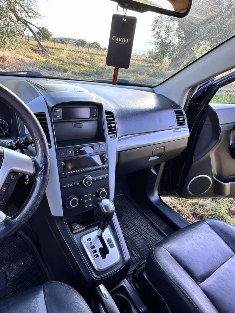 Chevrolet Captiva 2.0d 4wd, снимка 9 - Автомобили и джипове - 52230091