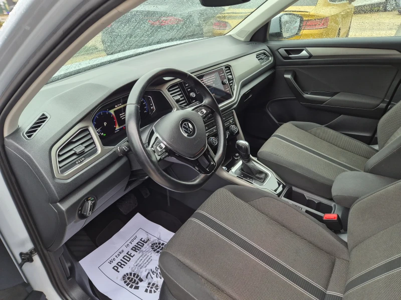 VW T-Roc 1.5TSI/AUTOMATIC, снимка 11 - Автомобили и джипове - 52561825