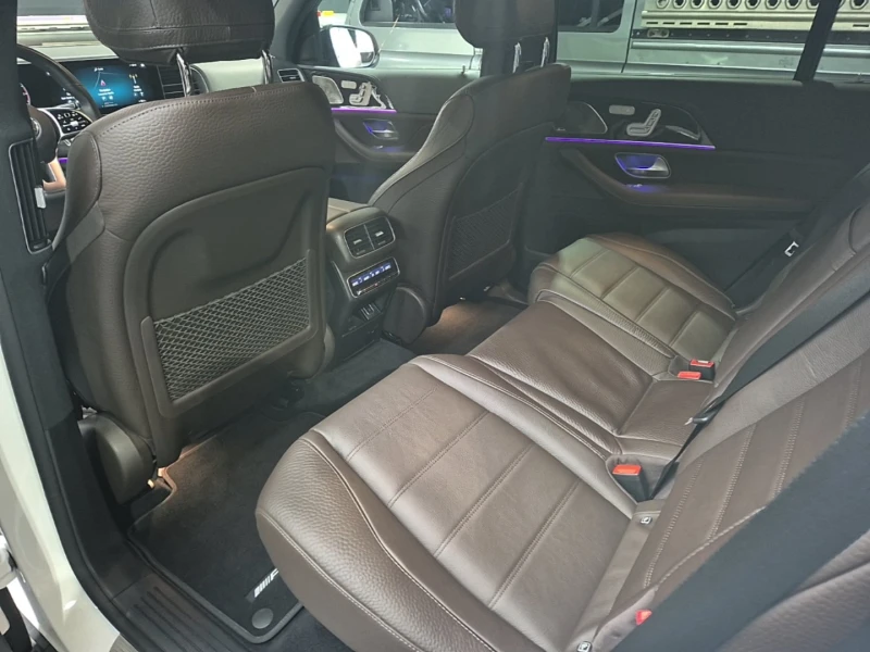 Mercedes-Benz GLS 400, снимка 8 - Автомобили и джипове - 53334319
