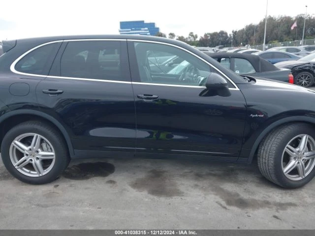 Porsche Cayenne HYBRID S, снимка 14 - Автомобили и джипове - 48757150