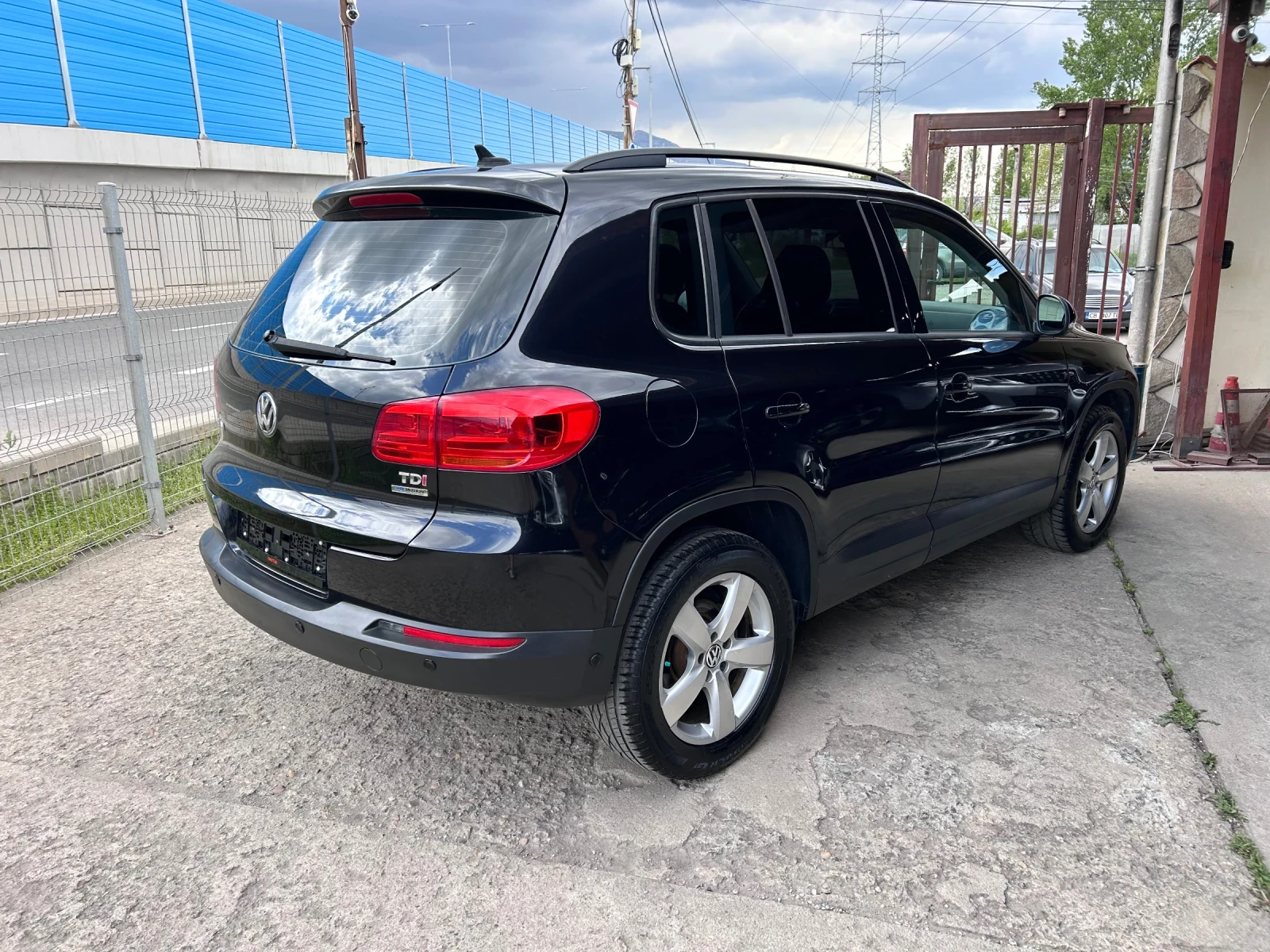 VW Tiguan 2.0TDI 124000км!!!FACE - изображение 4