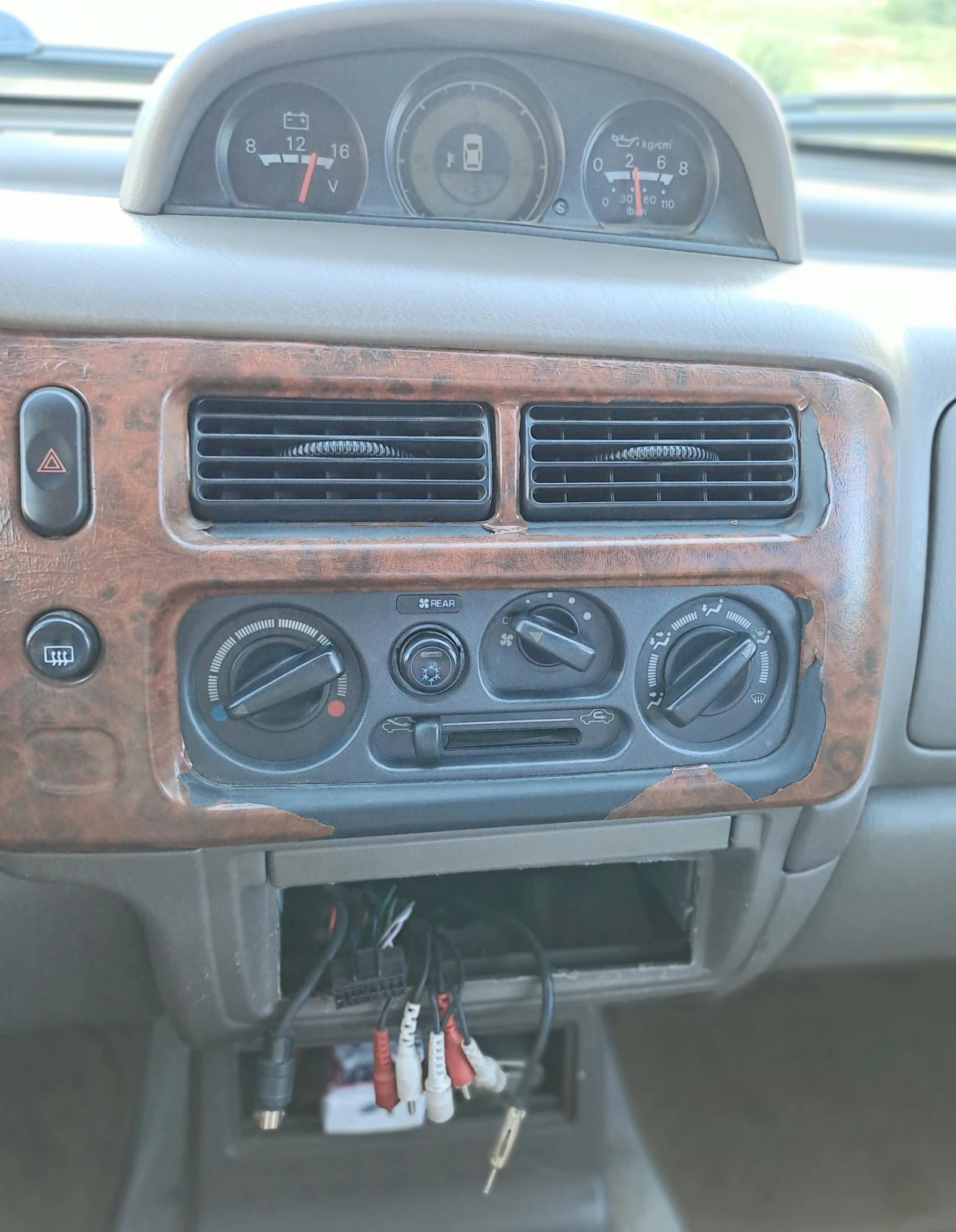 Mitsubishi Pajero sport 2.5D | Mobile.bg   12