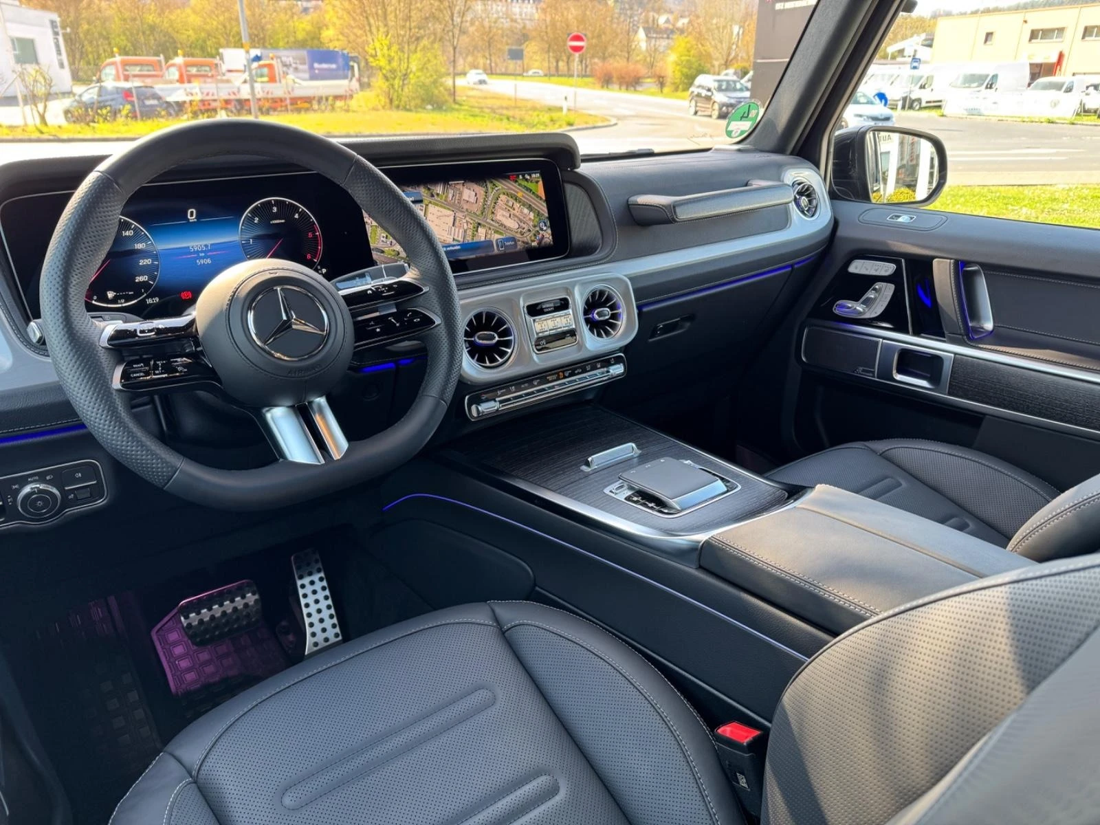 Mercedes-Benz G 450 d/AMG/4MATIC/FACELIFT/NIGHT II/TV/BURM/360/ - изображение 8