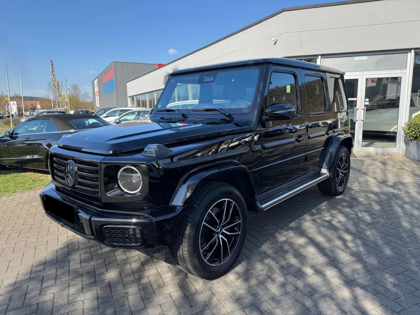 Mercedes-Benz G 450 d/AMG/4MATIC/FACELIFT/NIGHT II/TV/BURM/360/ - изображение 2