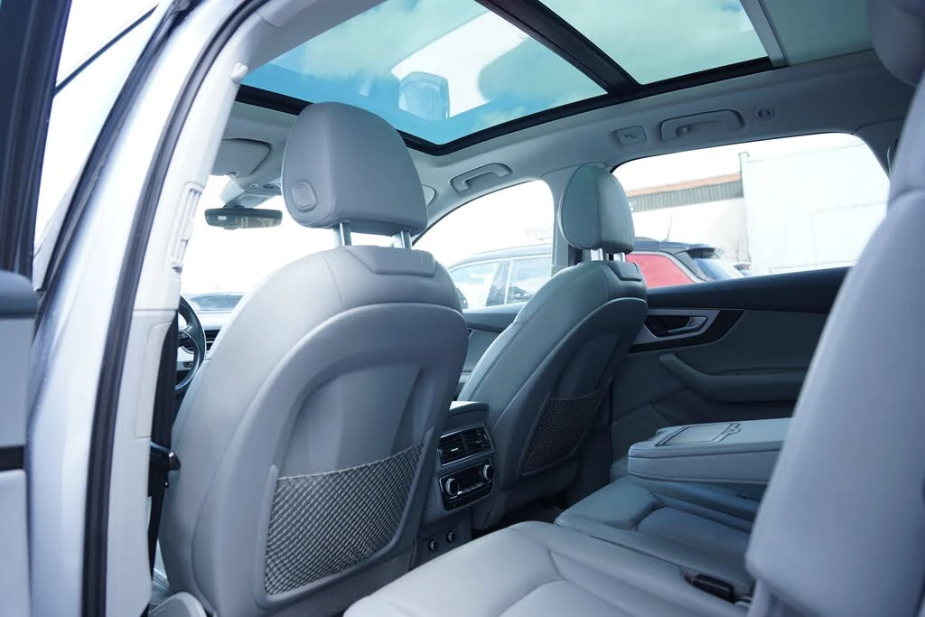 Audi Q7 3.0 TFSI Technik* PANORAMA* DISTRONIC* KEYLESS*  - изображение 8