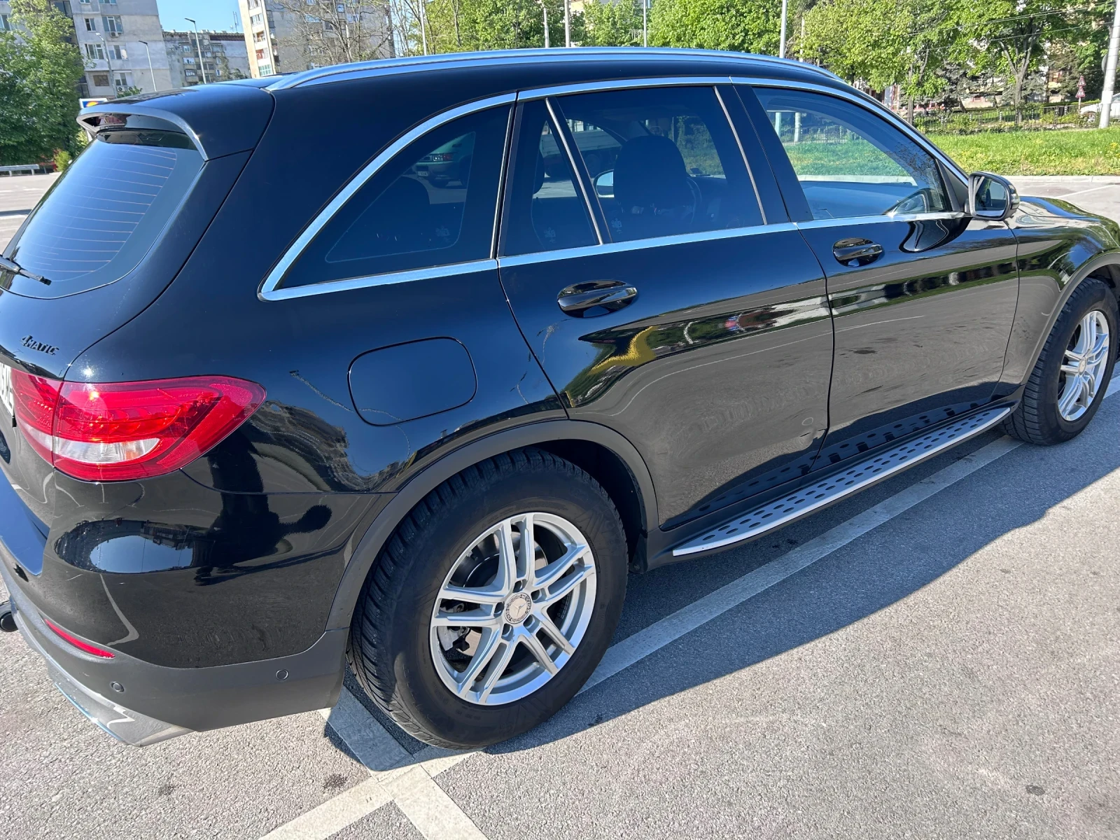 Mercedes-Benz GLC 220 2.2d 4Matic, снимка 4 - Автомобили и джипове - 54385891