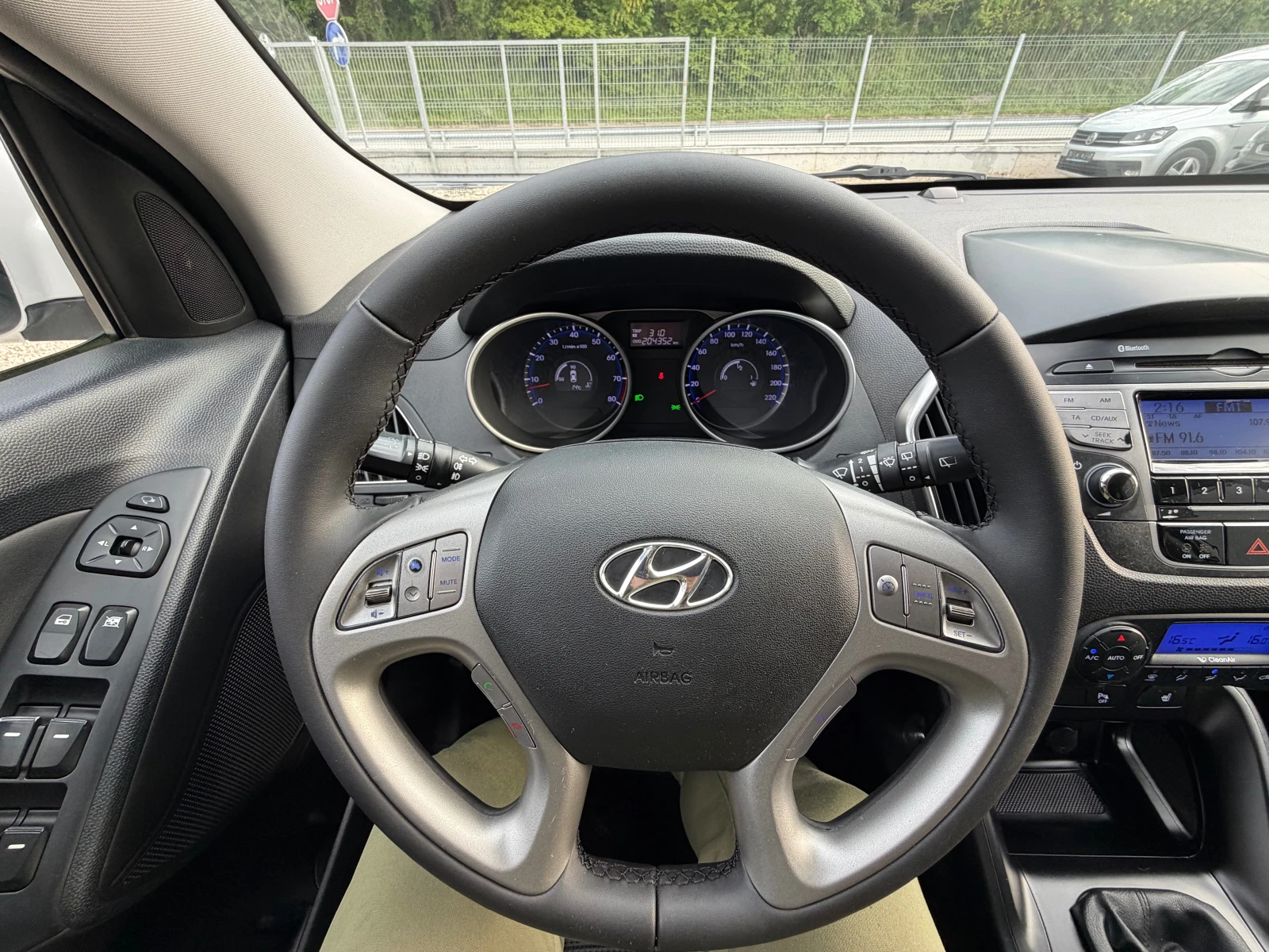 Hyundai IX35 2.0BENZIN* GAZ* 4x4* TOP, снимка 13 - Автомобили и джипове - 54390404
