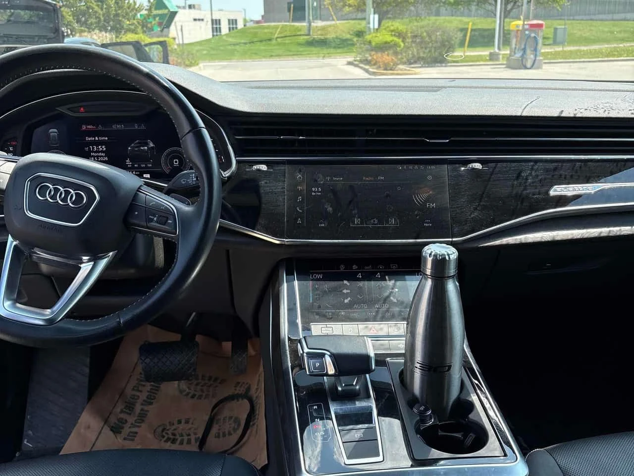 Audi Q8 | Progressiv | DISTRONIC | 360 | ОБДУХВАНЕ | , снимка 9 - Автомобили и джипове - 54649799