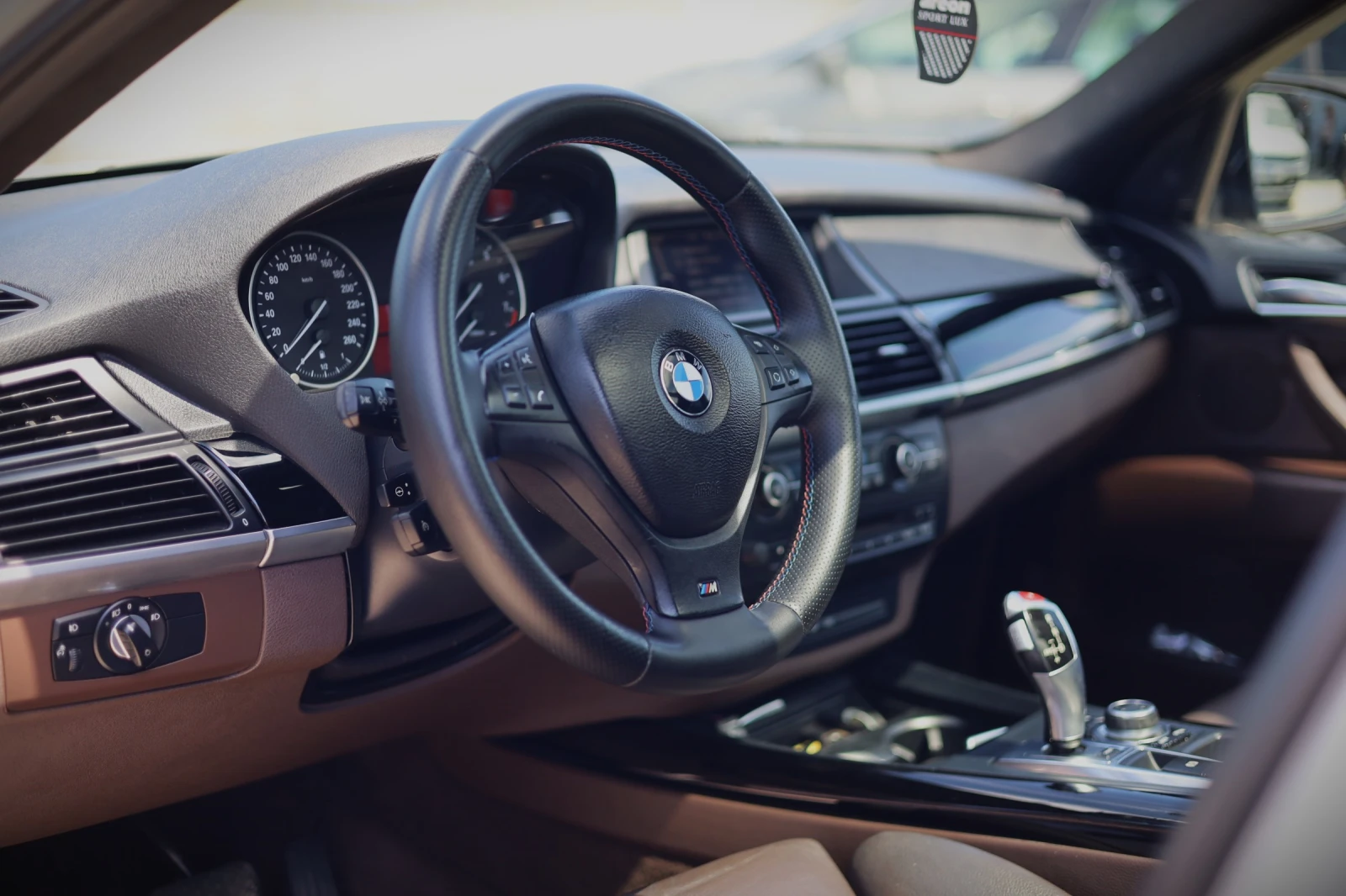 BMW X5 4.8 IS, снимка 8 - Автомобили и джипове - 54677432