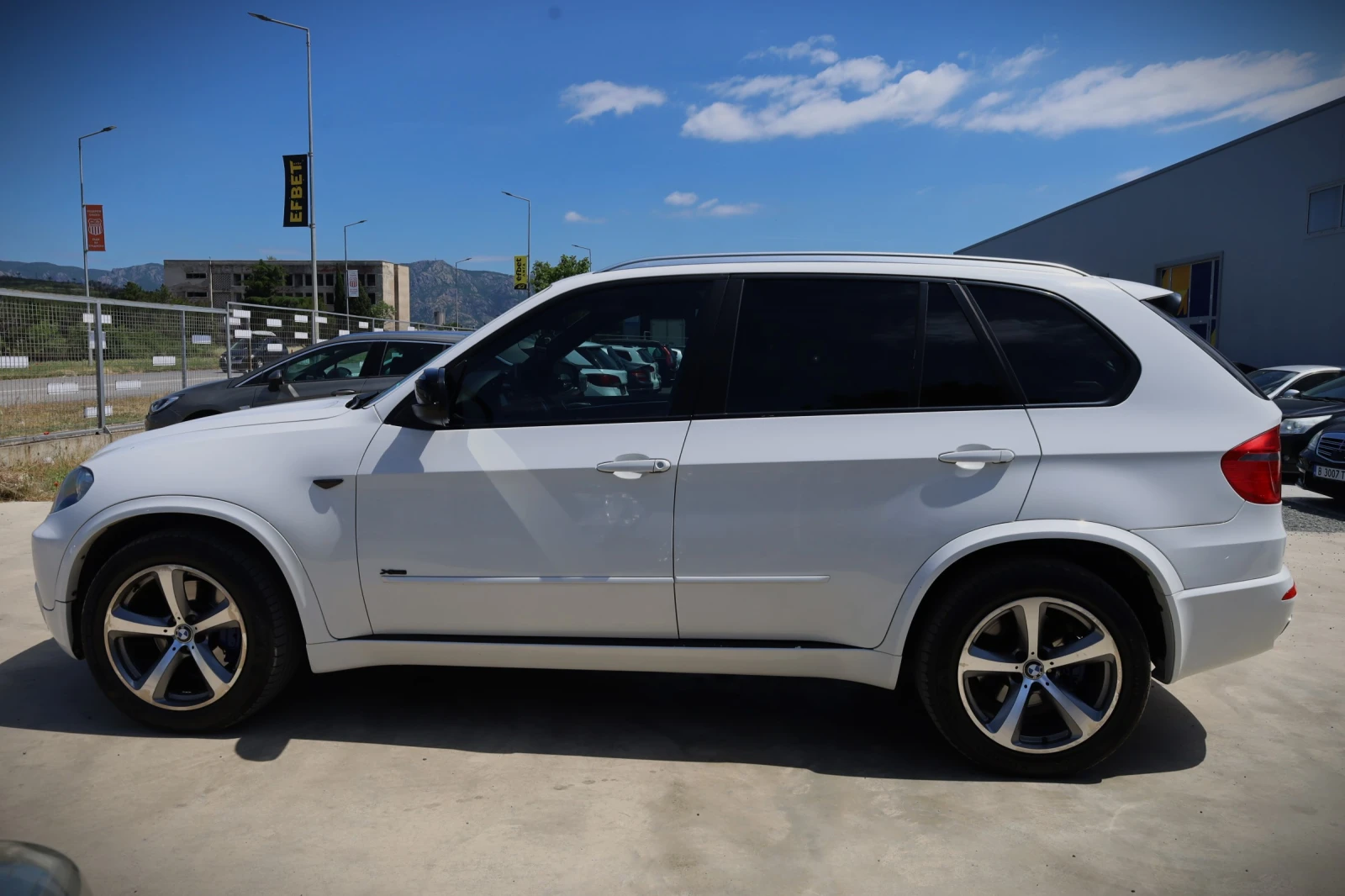 BMW X5 4.8 IS, снимка 4 - Автомобили и джипове - 54677432