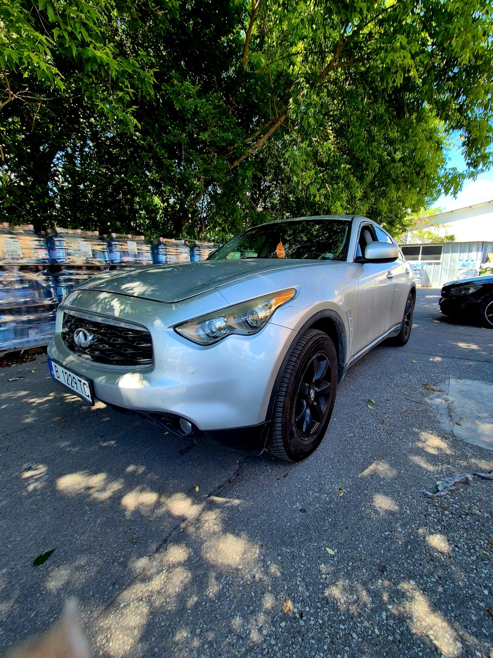 Infiniti Fx 35, снимка 3 - Автомобили и джипове - 54754943