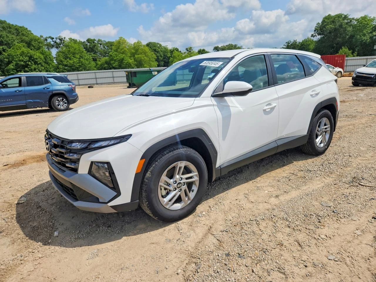 Hyundai Tucson SE, снимка 3 - Автомобили и джипове - 54776474