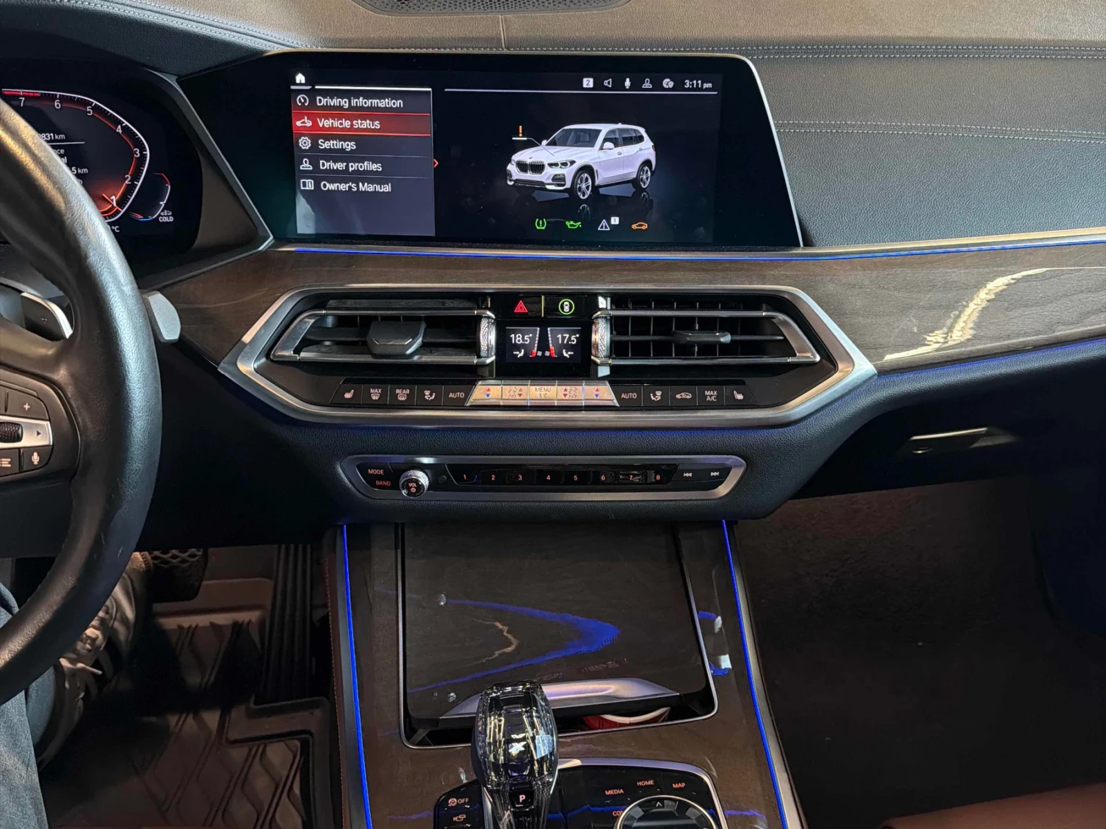 BMW X5 ДИСТРОНИК * ПОДГРЕВ * ПАНОРАМА * АМБИЕНТ * CARFAX, снимка 7 - Автомобили и джипове - 54840896