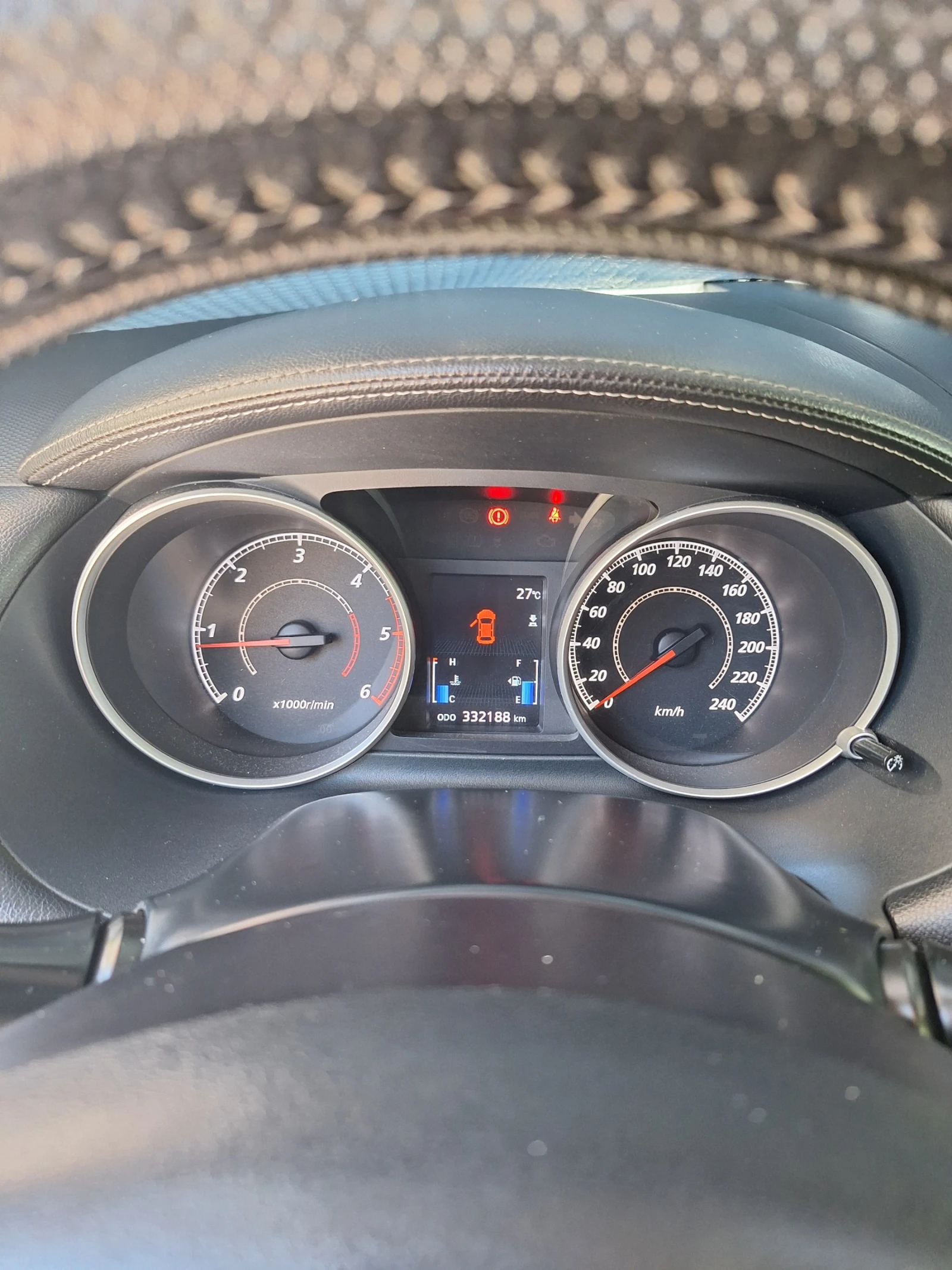 Mitsubishi Outlander, снимка 10 - Автомобили и джипове - 54915960