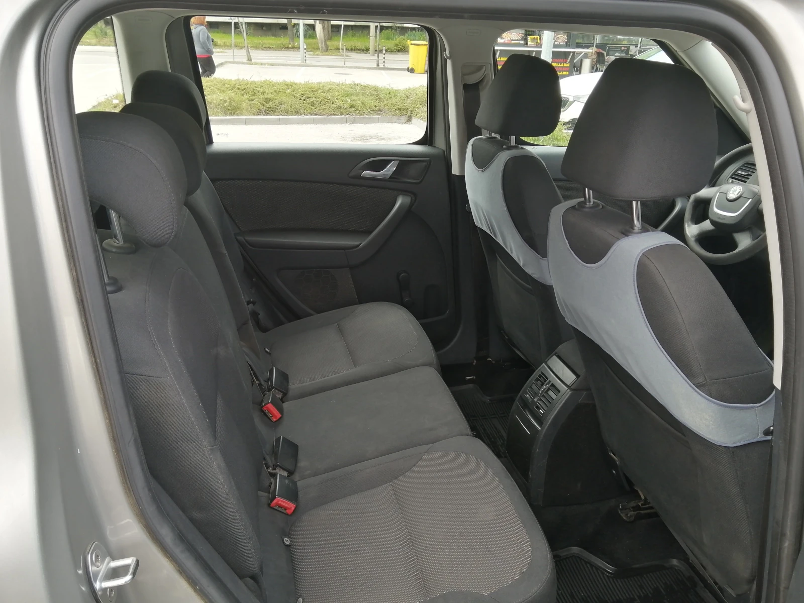 Skoda Yeti Амбишън, снимка 3 - Автомобили и джипове - 55051368